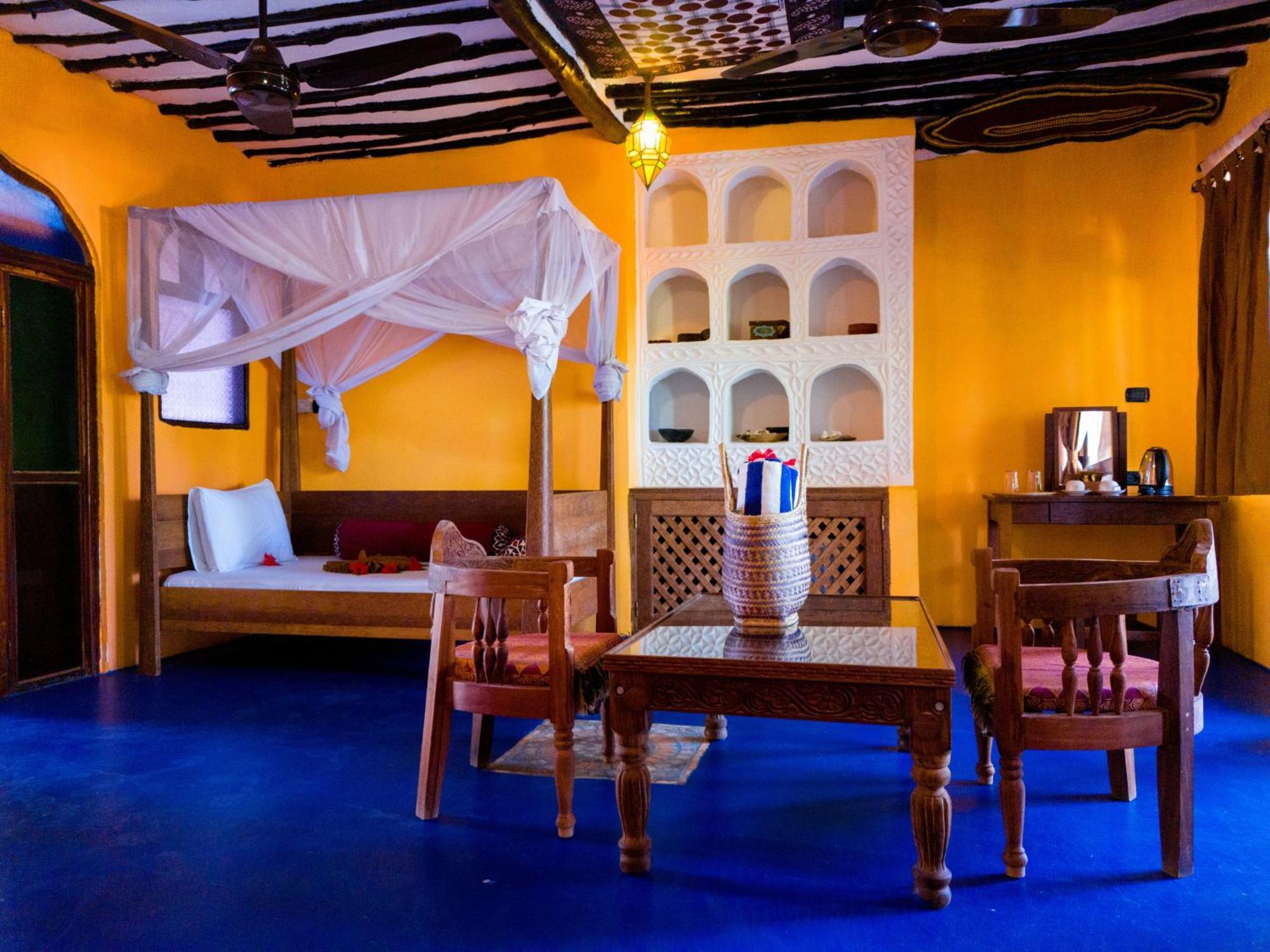 Swahili Palace Zanzibar Pwani Mchangani Exterior photo